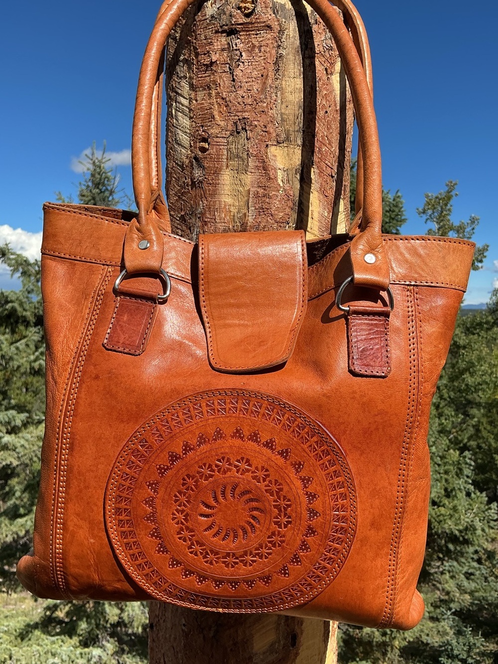 Vintage Cognac Leather Embossed Boho Tote Bag EUC - Picture 9 of 16